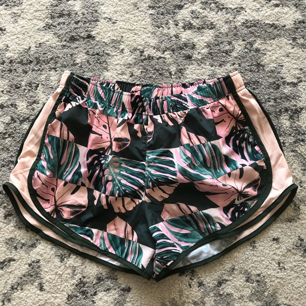 Nike Dri-Fit shorts; Palm Print.NWOT; 3” inseam